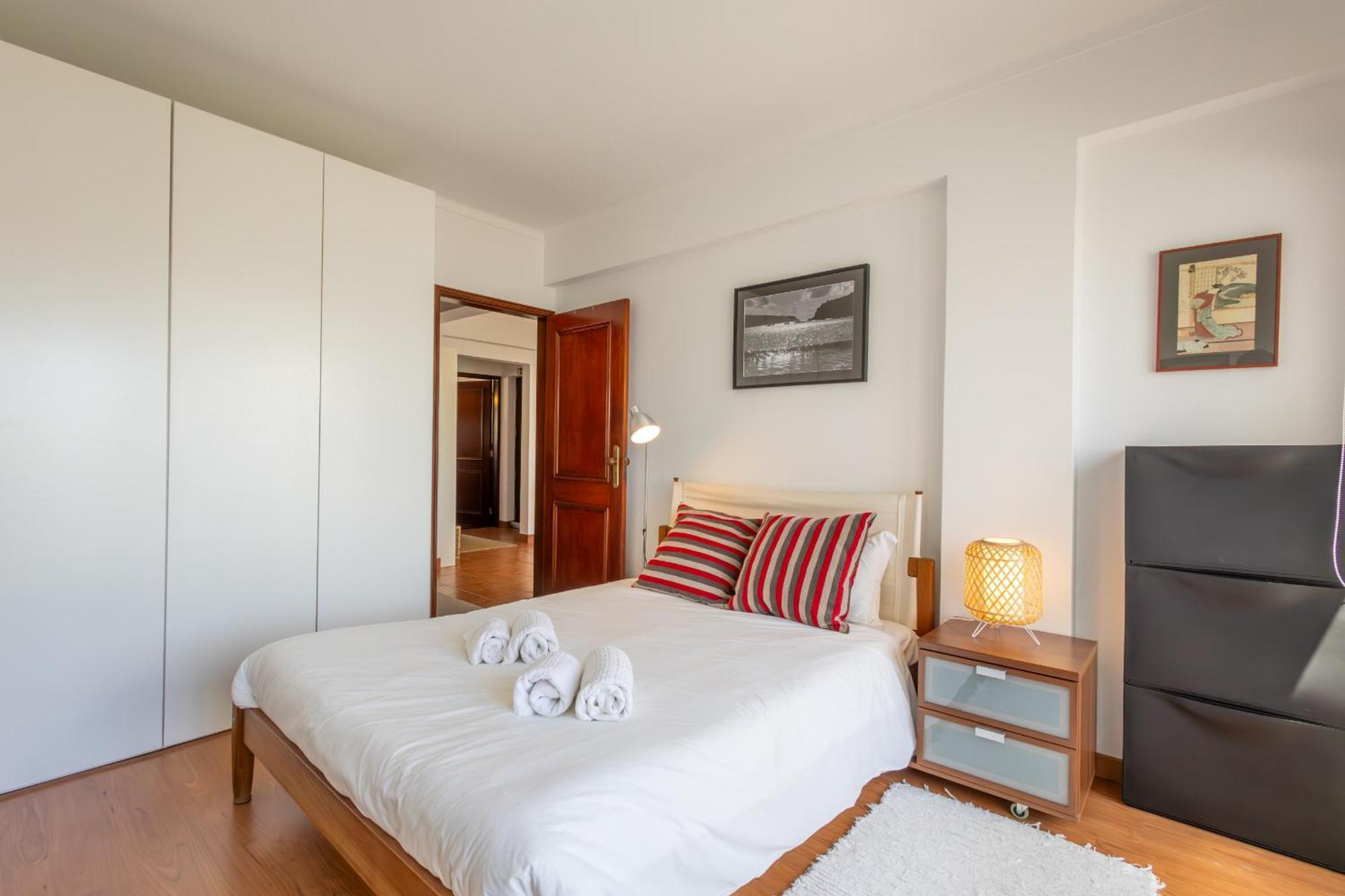 Concha Mar Com Vista Sobre A Baia Apartment Sao Martinho do Porto Exterior photo
